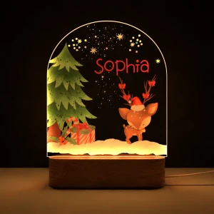 Sarenka przy choince - Personalizowana dziecięca lampka nocna LED MagicTrendsGallery