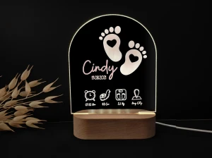 Stópki z metryczką - Personalizowana dziecięca lampka nocna LED MagicTrendsGallery