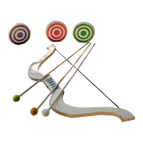 Drewniany łuk Montessori z personalizacją imienia, 3 strzały i 3 kolorowe cele – zestaw do nauki celności dla dzieci.