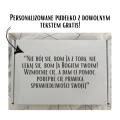 Eleganckie pudełko prezentowe z możliwością personalizacji – idealny dodatek do lampki LED na chrzest, komunię czy bierzmowanie.