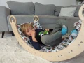 Bujak Drewniany z Leśne Zwierzątka, zabawka Montessori dla  dziecka. Poduszka Leśne Zwierzątka do bujaka Montessori, Bujaka dla dzieci z Poduszką Leśne Zwierzątka. Leśne Zwierzątka Poduszka do Bujak ze zjeżdżalnią i ścianką