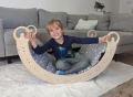 Bujak Drewniany z Szare Gwiazdy, zabawka Montessori dla  dziecka. Poduszka Szare Gwiazdy do bujaka Montessori, Bujaka dla dzieci z Poduszką Szare Gwiazdy. Szare Gwiazdy Poduszka do Bujak ze zjeżdżalnią i ścianką